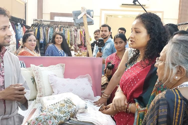 रांची में दो दिवसीय दवा मेले की हुई शुरुआत, कल्पना सोरेन ने किया उद्घाटन