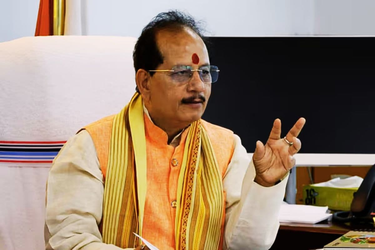 डिप्टी सीएम विजय सिन्हा की चेतावनी, दाखिल-खारिज में अब नहीं चलेगी बहानेबाजी