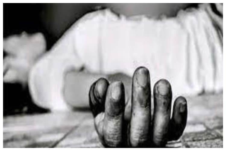 Muzaffarpur: संदिग्ध हालत में अधेड़ की मौत, बिना पोस्टमार्टम किया अंतिम संस्कार