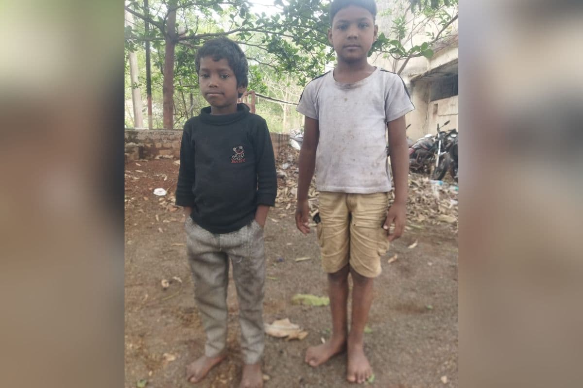 नोवामुंडी में दो नाबालिग बच्चों को पुलिस ने सुरक्षित संरक्षण में सौंपा