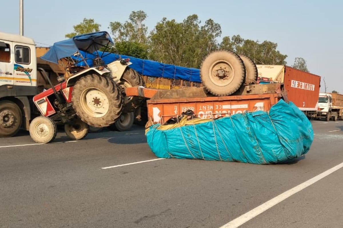 Tractor trolley overturned