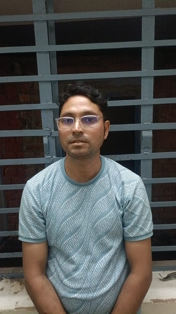 कटिहार में जमीनी विवाद को लेकर फायरिंग और मारपीट का मुख्य आरोपी गिरफ्तार, पुलिस की बड़ी कार्रवाई