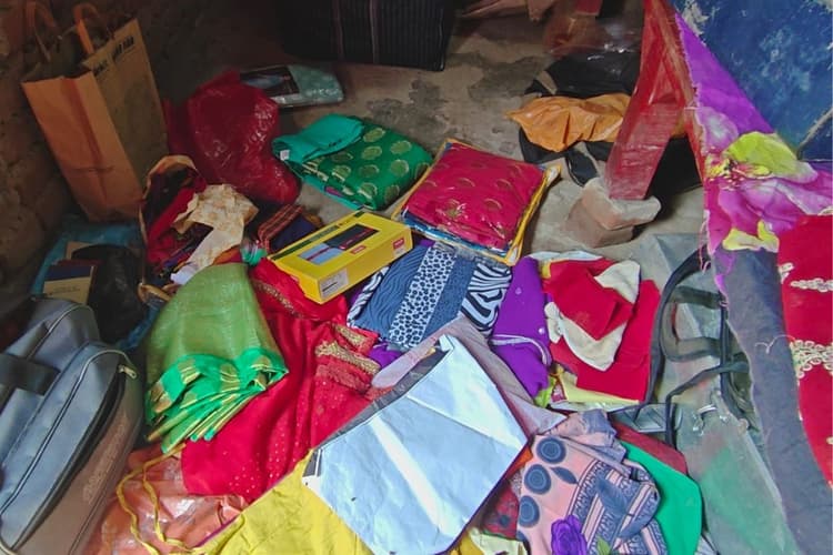 कनौली गांव में अज्ञात चोरों ने तीन घरों को बनाया निशाना, लाखों की संपत्ति चोरी