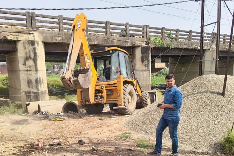 Jehanabad News: दर्धा नदी में चला विशेष स्वच्छता अभियान, अतिक्रमणकारियों को प्रशासन की चेतावनी