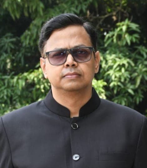 नये प्रमंडलीय आयुक्त दिनेश कुमार ने संभाला पदभार