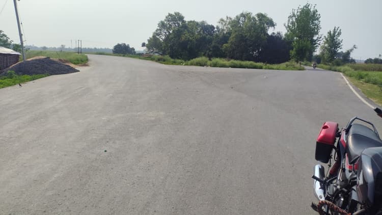 सुगमा-मुरली एवं सिमरी बख्तियारपुर-सोनवर्षा मार्ग के खतरनाक मोड़ पर लगातार हो रही दुर्घटनाएं