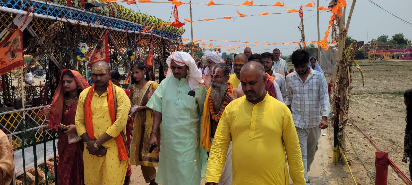 गौरा में रुद्र महायज्ञ का उल्लास: उमड़ा आस्था का सैलाब, भक्ति और सेवा का संगम