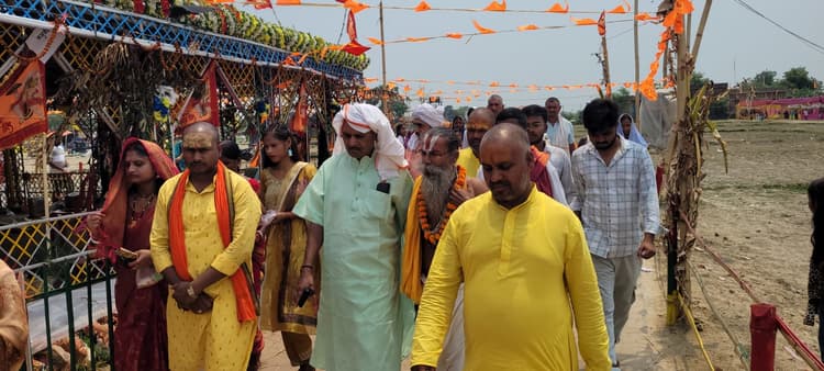 गौरा में रुद्र महायज्ञ का उल्लास: उमड़ा आस्था का सैलाब, भक्ति और सेवा का संगम