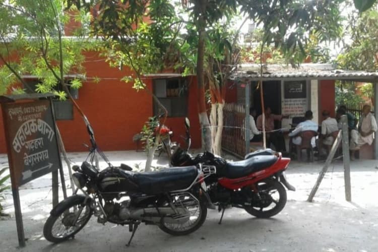 बेगूसराय में तारी दुकानदार पर हमला, पांच बदमाशों ने धारदार हथियार से किया घायल