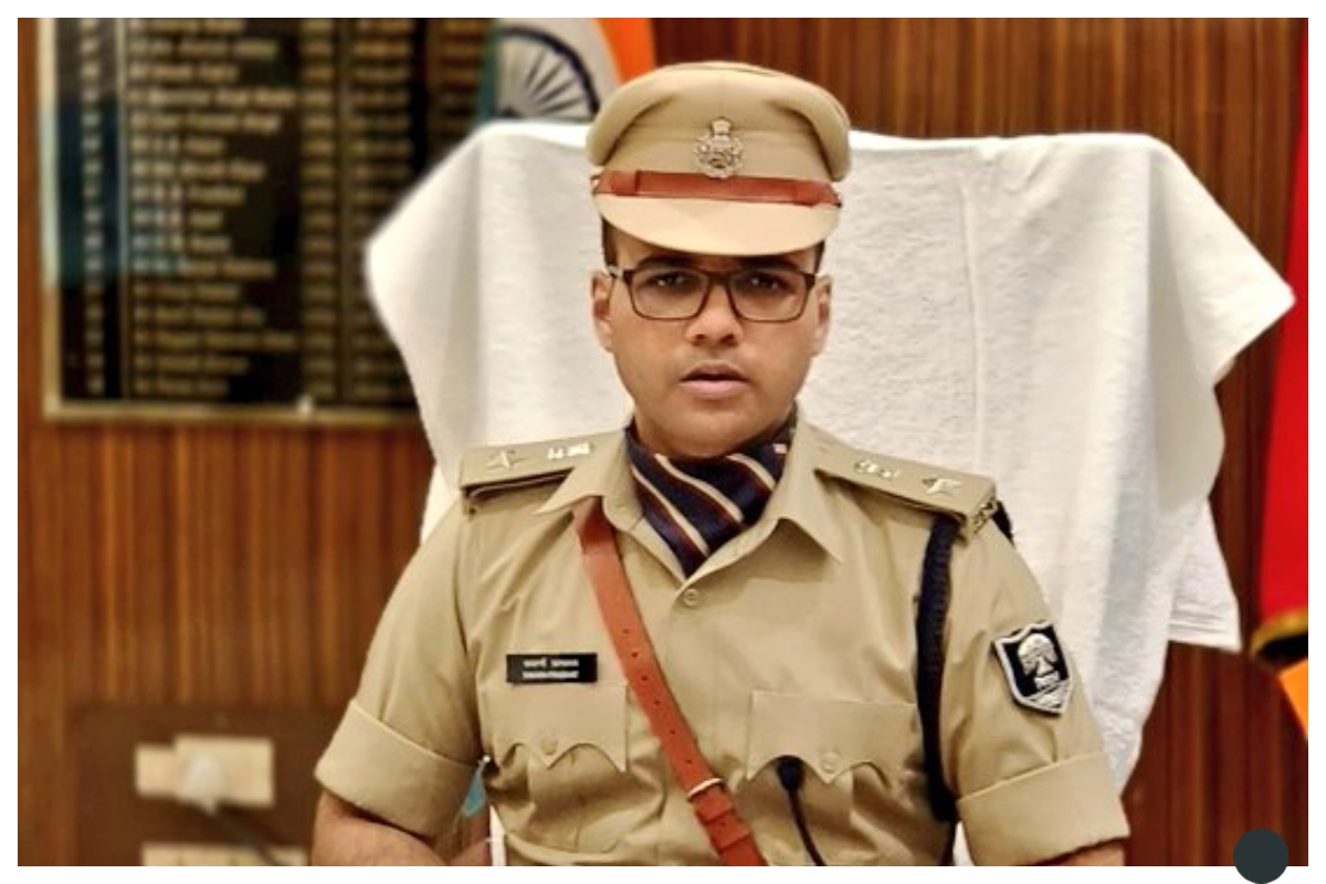 मोतिहारी: कोर्ट ड्यूटी में लापरवाही और ‘सेटिंग’ का खुलासा, 10 पुलिसकर्मी निलंबित