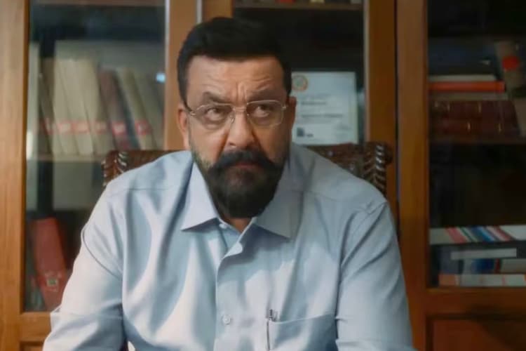 Aakhri Sawal Movie Review: ‘आखिरी सवाल’ में राजनीति और विचारों की जोरदार टक्कर, संजय दत्त ने जीता दिल