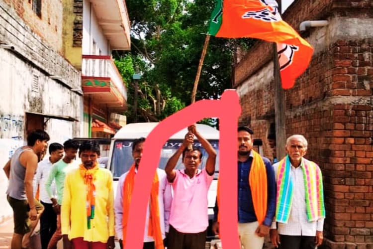 शुभेंदु अधिकारी के शपथ ग्रहण के जश्न के बीच पुरुलिया में भाजपा बूथ अध्यक्ष की मिली लाश, मचा हड़कंप