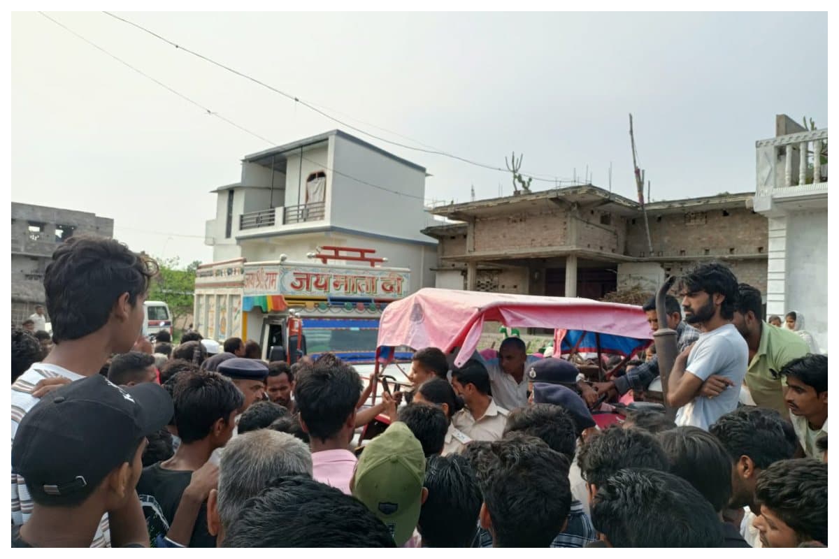 Bettiah News-yogapatti-chanpatia-pickup-hit-child-death-road-jam-shanichari-police-action