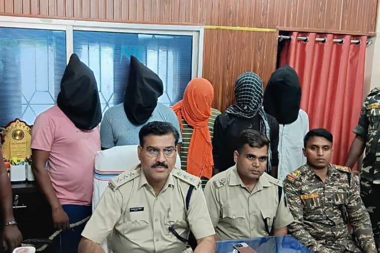 बोकारो: पड़ोसियों के साथ खूनी संघर्ष मामले में 6 आरोपी गिरफ्तार, मारपीट में महिला की हो गई थी मौत