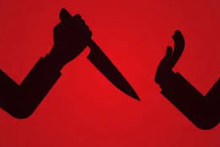 मुंगेर में पुरानी रंजिश में मारपीट की आरोपी महिला गिरफ्तार, देर रात पुलिस ने घर से दबोचा