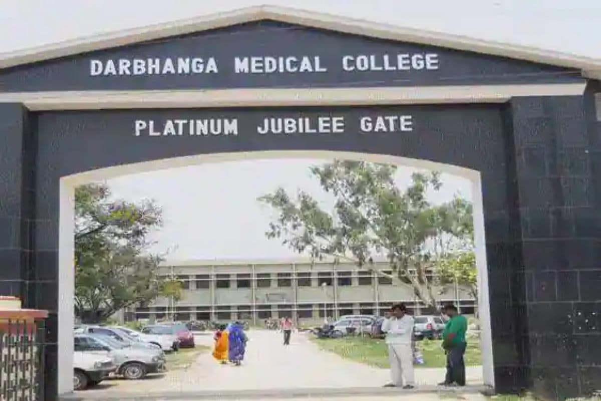 Darbhanga News bihar health department aes alert doctors night duty attendance new rules