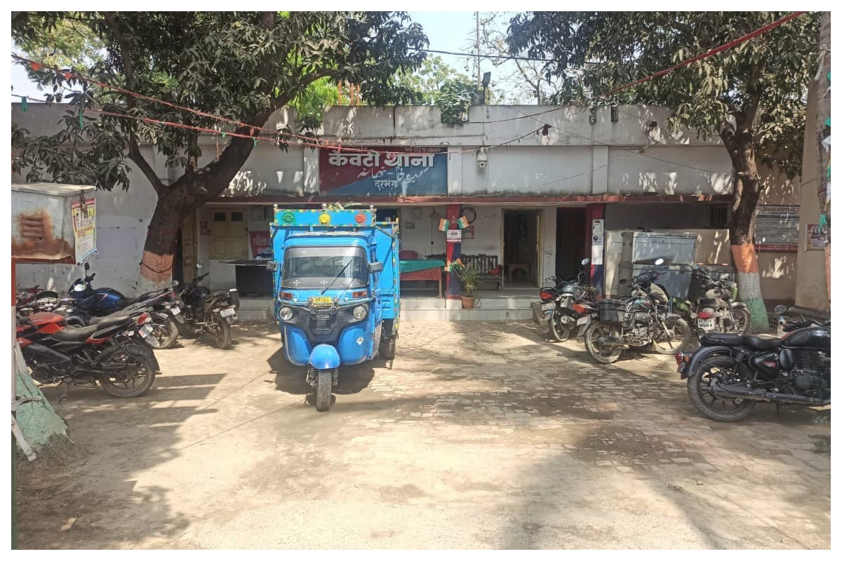 Darbhanga News: केवटी में देर रात फायरिंग से दहशत, खोखा और कारतूस बरामद