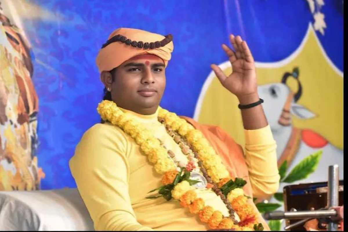 दरभंगा: गूंजे राधे-राधे के जयकारे, कथा वाचक ने सुनाया गोवर्धन पूजा का अद्भुत प्रसंग