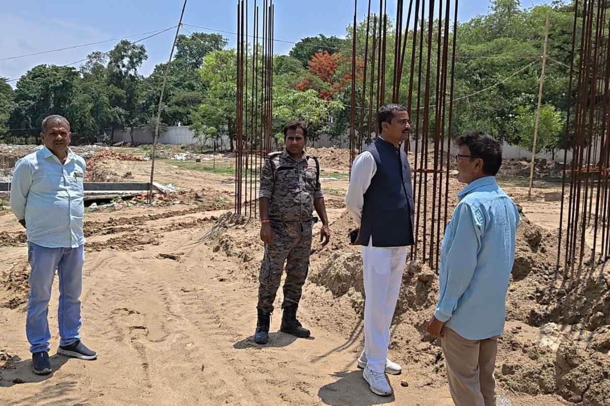Darbhanga News mla ishwar mandal inspects mithila sanskrit research institute