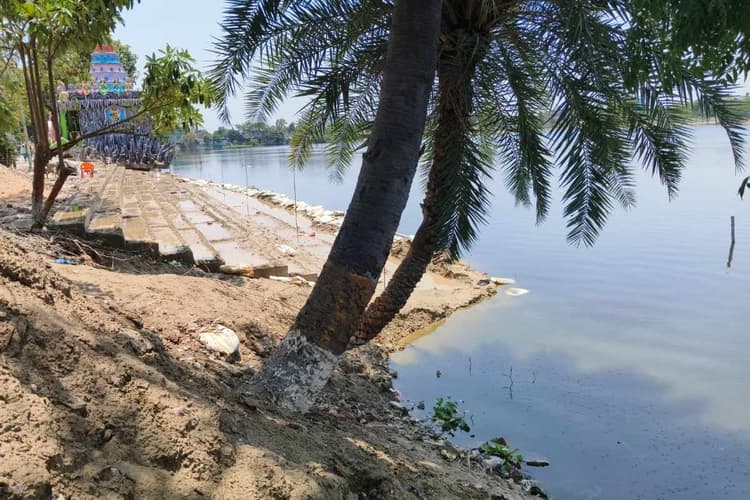 Darbhanga: जलाशयों का सौंदर्यीकरण या हत्या? तालाबों को बचाने के लिए सड़क पर उतरे लोग