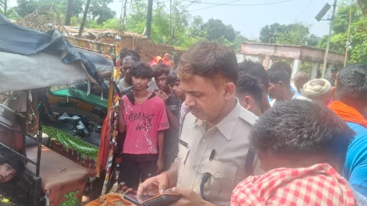 जमुई जिले में पारिवारिक विवाद में विवाहिता ने फांसी लगाकर दी जान, गांव में पसरा मातम