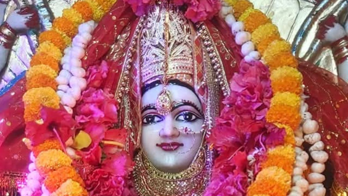 कटिहार में सुबह 7:30 बजे बजेगी आरती, मां के दर्शन के लिए उमड़ रही श्रद्धालुओं की भीड़