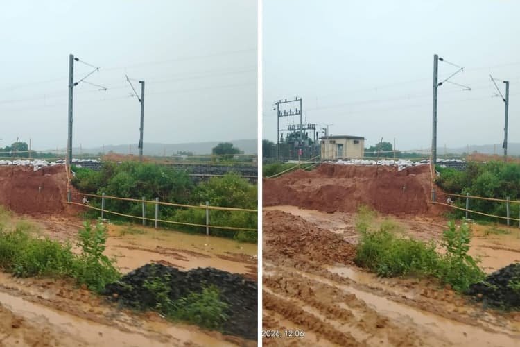 लखीसराय में अंडरपास निर्माण के बाद सड़क पर छोड़ी मिट्टी, कजरा-अभयपुर मार्ग बना हादसों का अड्डा