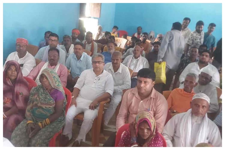 Madhubani News: दुनिया त्रस्त, पीएम मोदी की नीति से भारत मस्त, ईंधन संकट पर झंझारपुर में बोले कैबिनेट मंत्री
