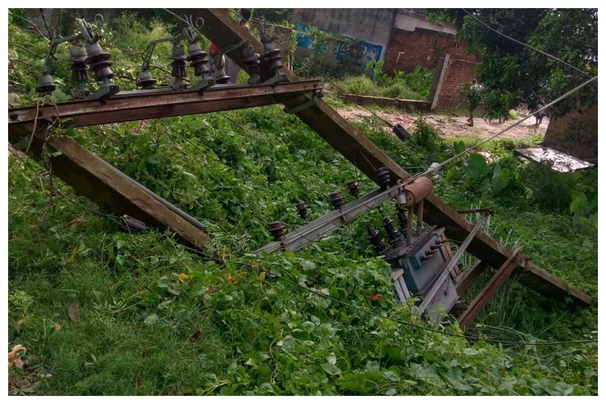 मधुबनी: आंधी-बारिश से बिजली व्यवस्था ठप, शहर में चार घंटे गुल रही आपूर्ति