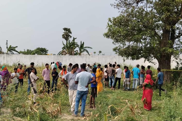 मोतिहारी: मक्के के खेत से लापता युवक का शव बरामद, एफएसएल टीम ने जुटाए साक्ष्य