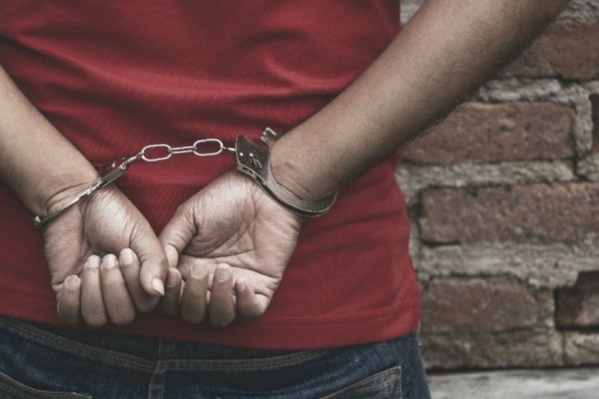 Motihari News chhatouni police arrest four criminals arms recovered crime plot