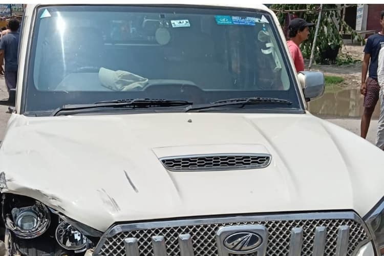 Motihari News: रफ्तार का कहर, अनियंत्रित स्कॉर्पियो ने ई-रिक्शा और बाइक को मारी टक्कर, 6 घायल