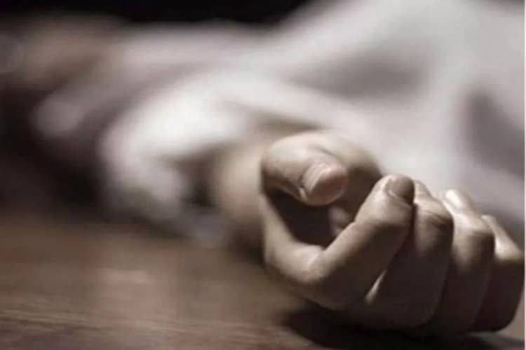 Muzaffarpur: दहेज की बलि चढ़ी नवविवाहिता, बुलेट के लिए गला दबाकर हत्या