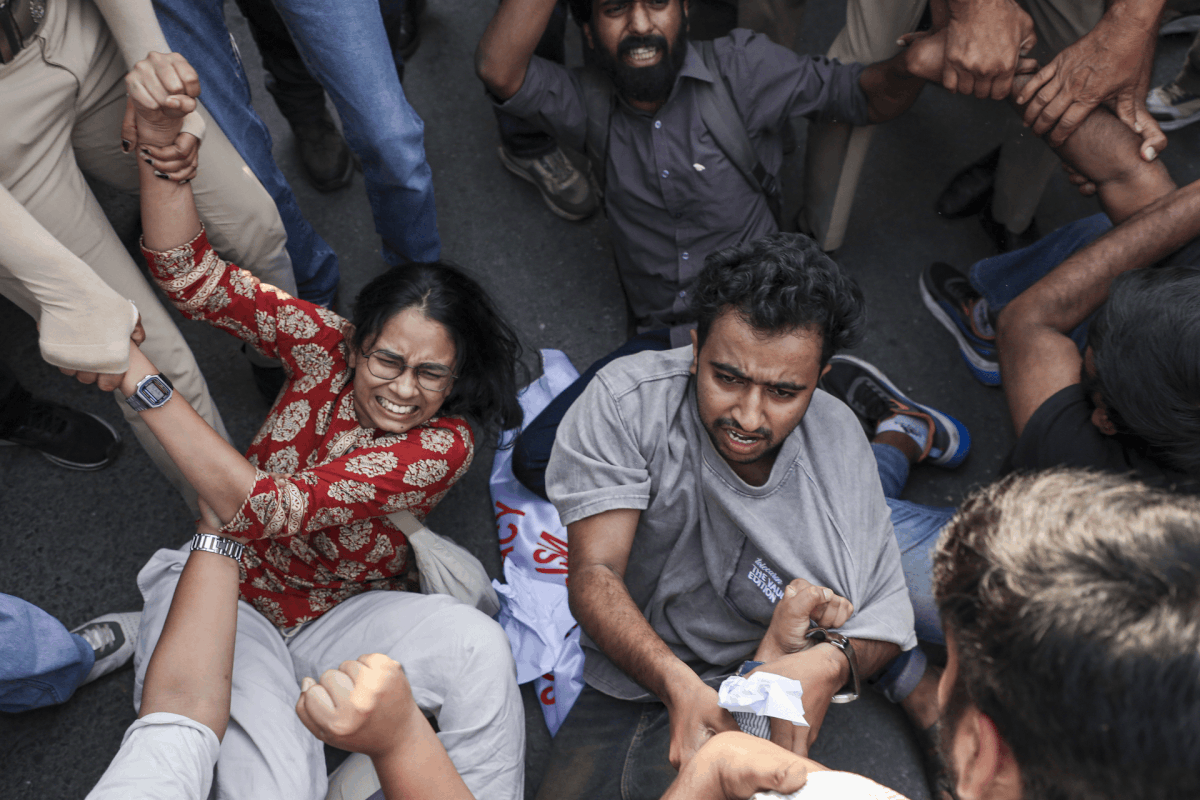 NEET-UG 2026 रद्द, सड़क पर उतरे छात्र, जानिए कैसे हुआ पेपर लीक का खुलासा?
