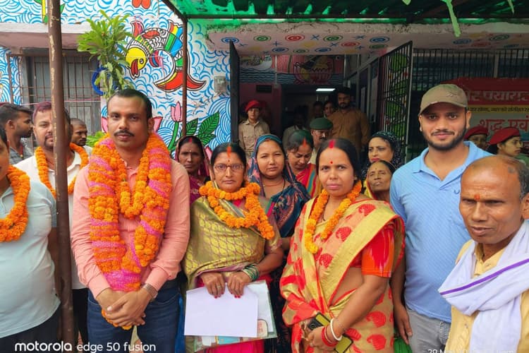 घोसी नगर पंचायत: सशक्त स्थायी समिति का चुनाव संपन्न; अरविंद, रीता और रेणु देवी ने दर्ज की जीत