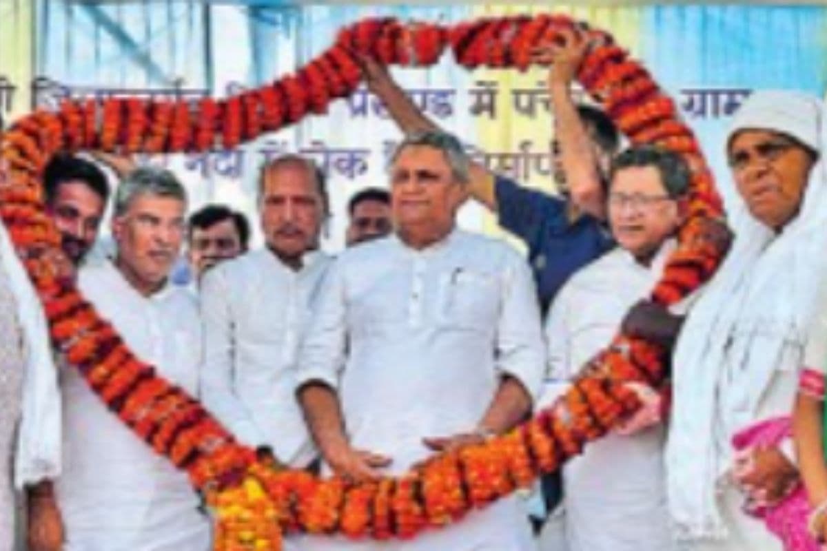 टिकारी में किसानों को मिली बड़ी सौगात, 27 करोड़ के चेक डैम का डिप्टी सीएम ने किया शिलान्यास