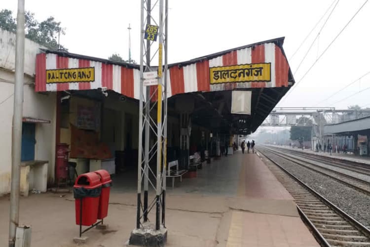 गया-डाल्टेनगंज रेलवे लाइन को मिली रफ्तार, इमामगंज में संघर्ष मोर्चा की अहम बैठक आज