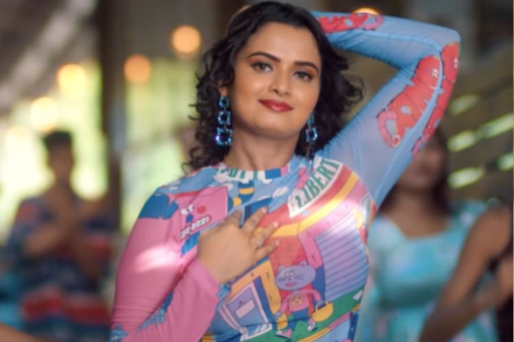 नीलम गिरी की कातिलाना अदाओं के दीवाने हुए प्रवेश लाल यादव, गाना 'रानी हो' ने यूट्यूब पर मचाया गदर