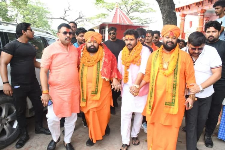 नवंबर 2026 तक बिहार की 17 सीटों पर चुनाव, चर्चा में रूपेश पांडेय का नाम