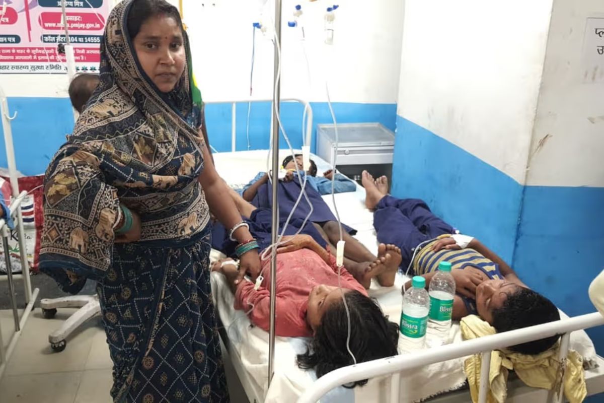 सहरसा में मिड-डे मील में मिला सांप का बच्चा? बलुआहा स्कूल में 24 से ज्यादा बच्चे पड़े बीमार