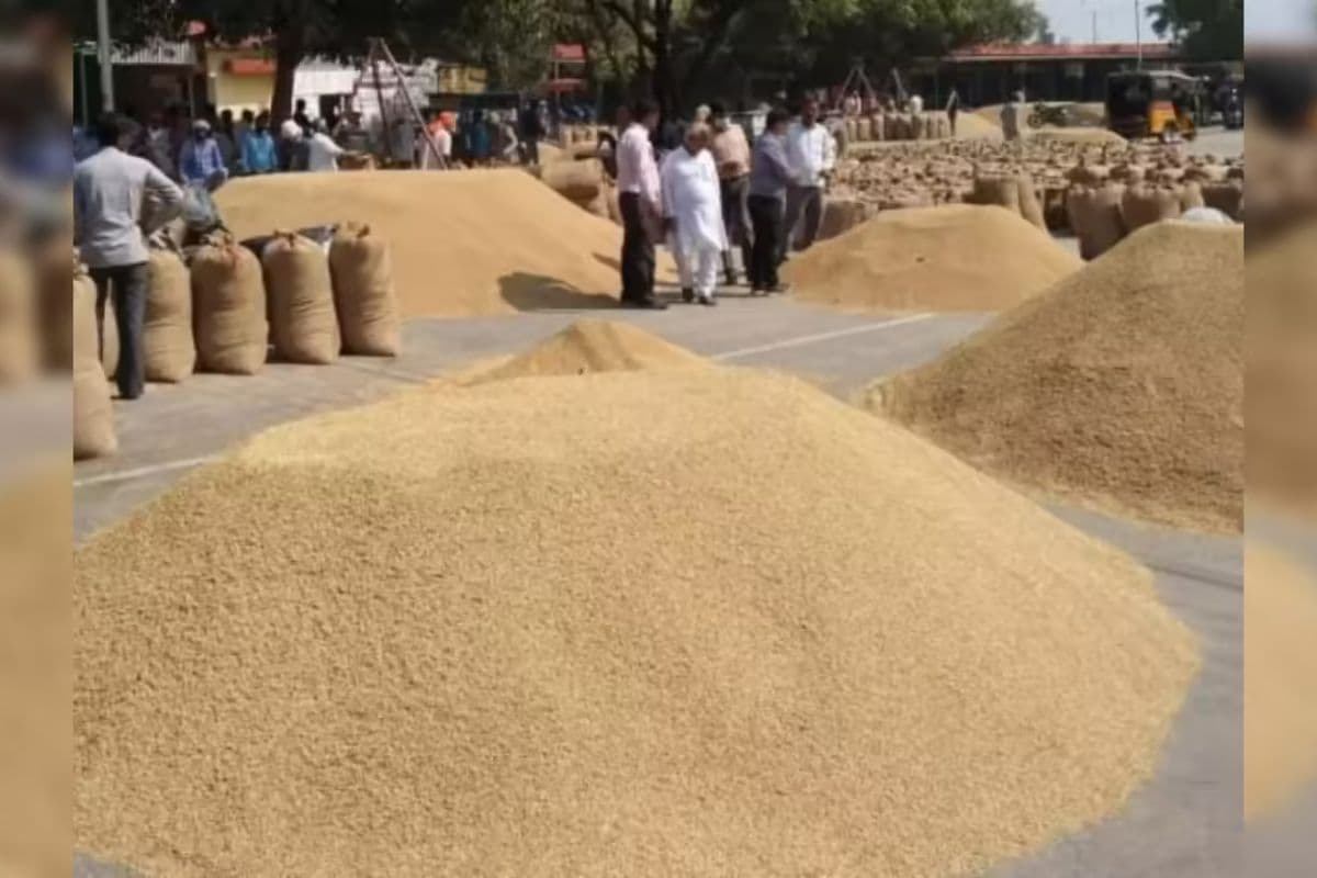 सहरसा में 49 लाख गबन का आरोपी पूर्व पैक्स अध्यक्ष डेढ़ साल से फरार, किसानों का पैसा अब तक अटका