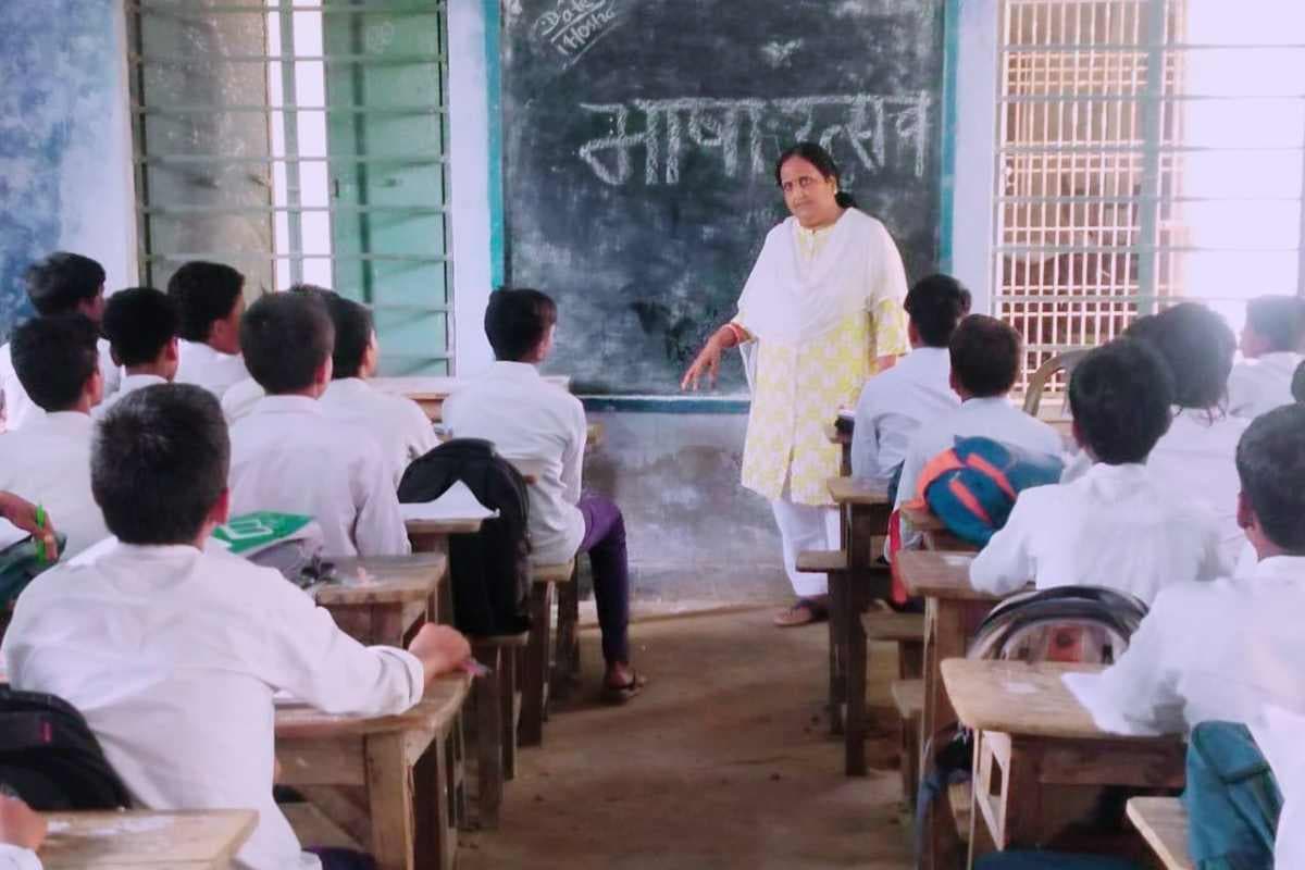 Samastipur News: भाषा के रंगों से सराबोर हुआ पीआरडी इंटर स्कूल, भारतीय भाषा समर कैंप का शानदार आगाज