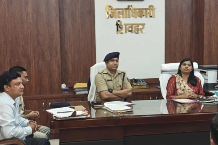 शिवहर: मादक पदार्थों को लेकर सभी मेडिकल स्टोरों की नियमित और सघन जांच के निर्देश दिये