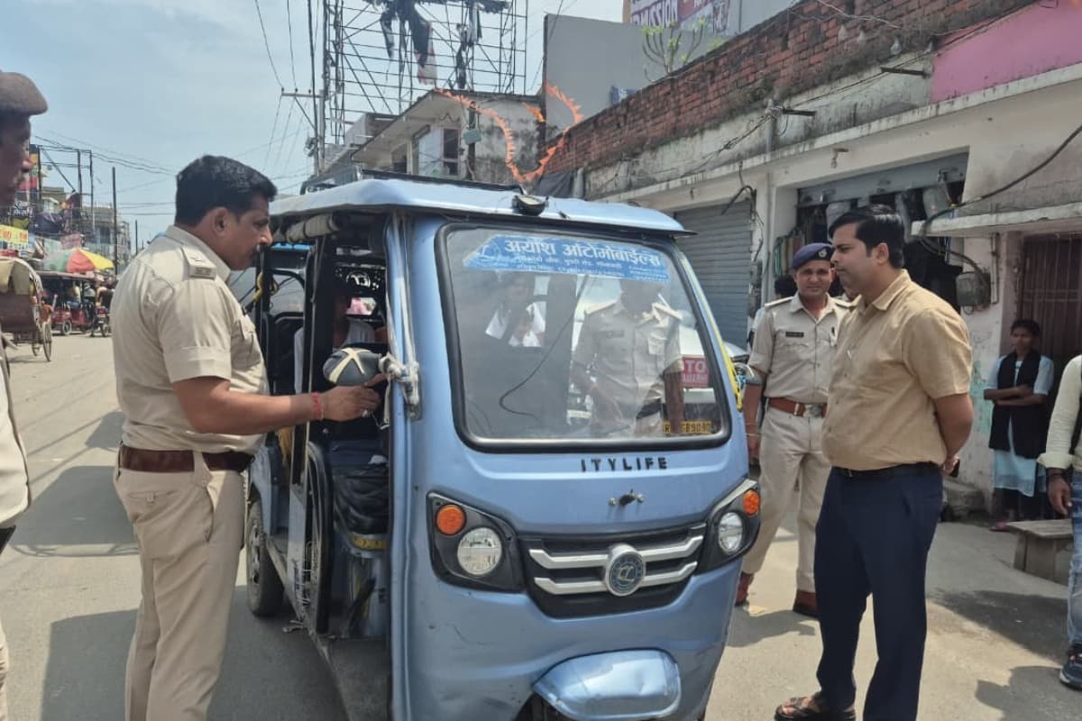 Sitamarhi News-traffic-jam-solution-auto-e-rickshaw-route-number-system-launched