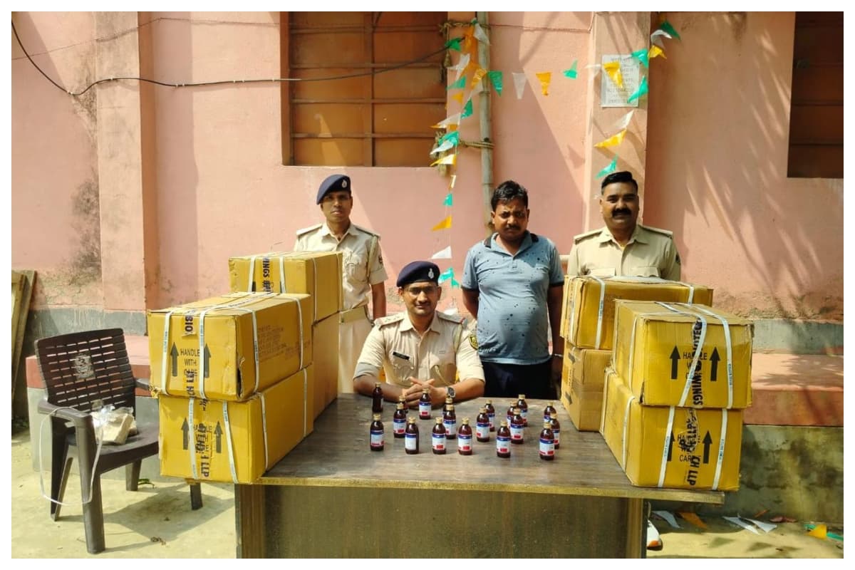 Sitamarhi corex syrup seizure police arrest smuggler
