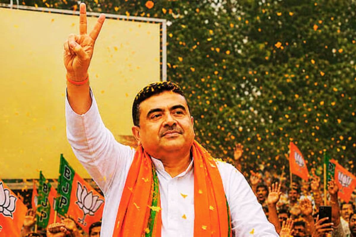 शुभेंदु अधिकारी के स्वागत में आधी रात को मना जश्न, दीपावली जैसा नजारा, जमकर उड़े गुलाल