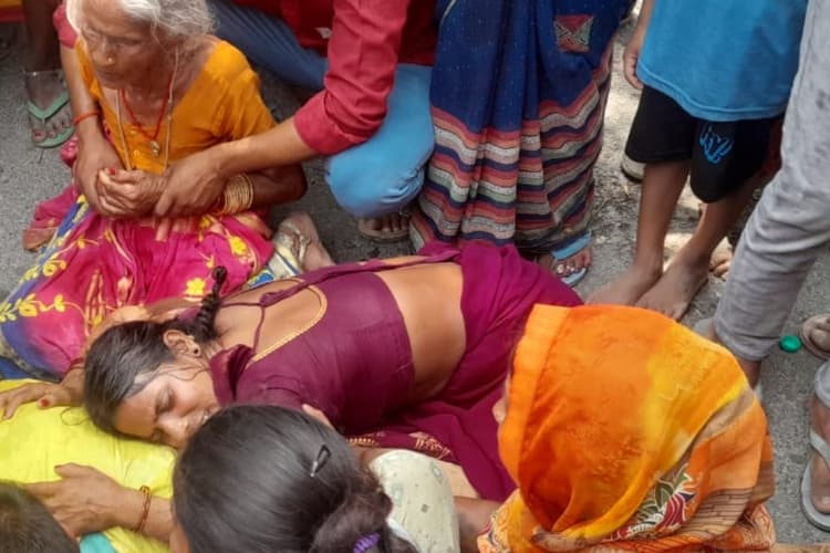 Saran News : अमनौर में दर्दनाक हादसा: मशीन पलटते ही मची अफरा-तफरी, एक की मौत