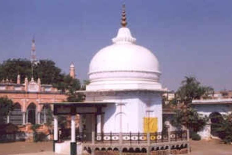 Patna News: जमालशाह अनजान बाबा का सालाना उर्स 4 जून को, कव्वाली और चादरपोशी भी होगा
