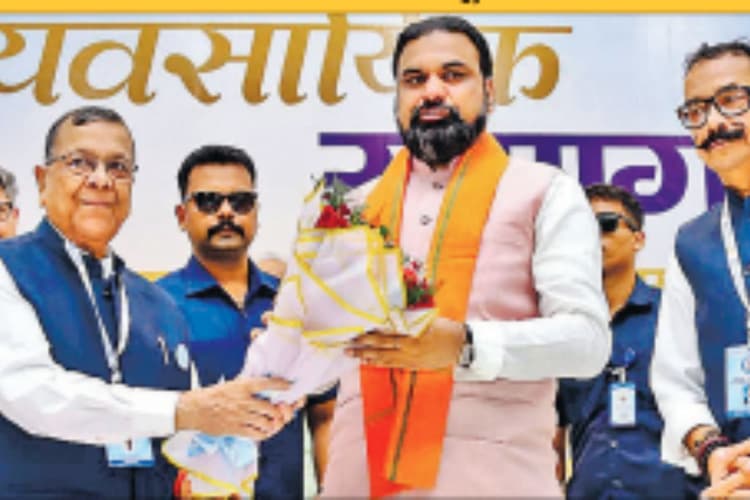 डीएम-एसपी हर तीन माह में व्यवसायियों के साथ करें बैठक : मुख्यमंत्री