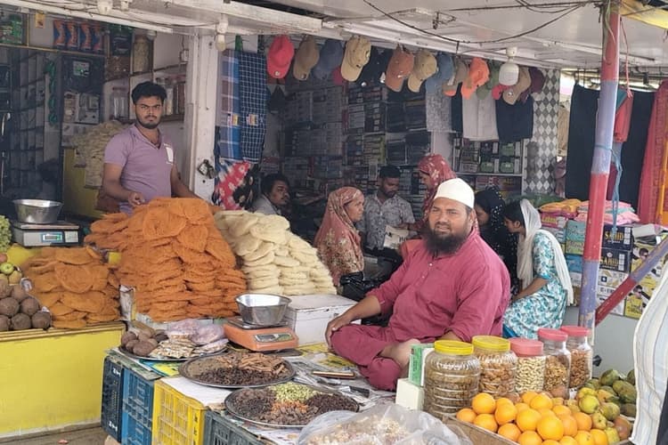 कोढ़ा में भाईचारे के साथ मनेगी बकरीद, 28 मई को होगी नमाज; मौलाना कासमी ने बताया कुर्बानी और मांस वितरण का सही नियम